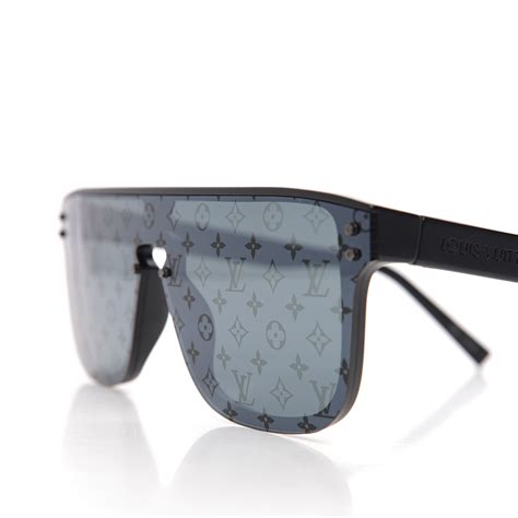 louis vuitton monogram sunglasses.